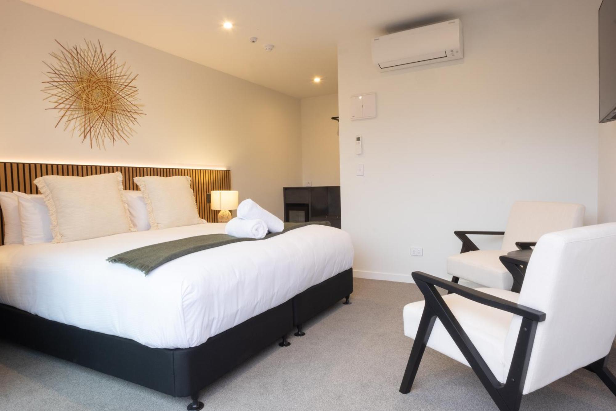 וואנאקה Alpine Junction Townhouse Apartments, Lodge & Hotel מראה חיצוני תמונה