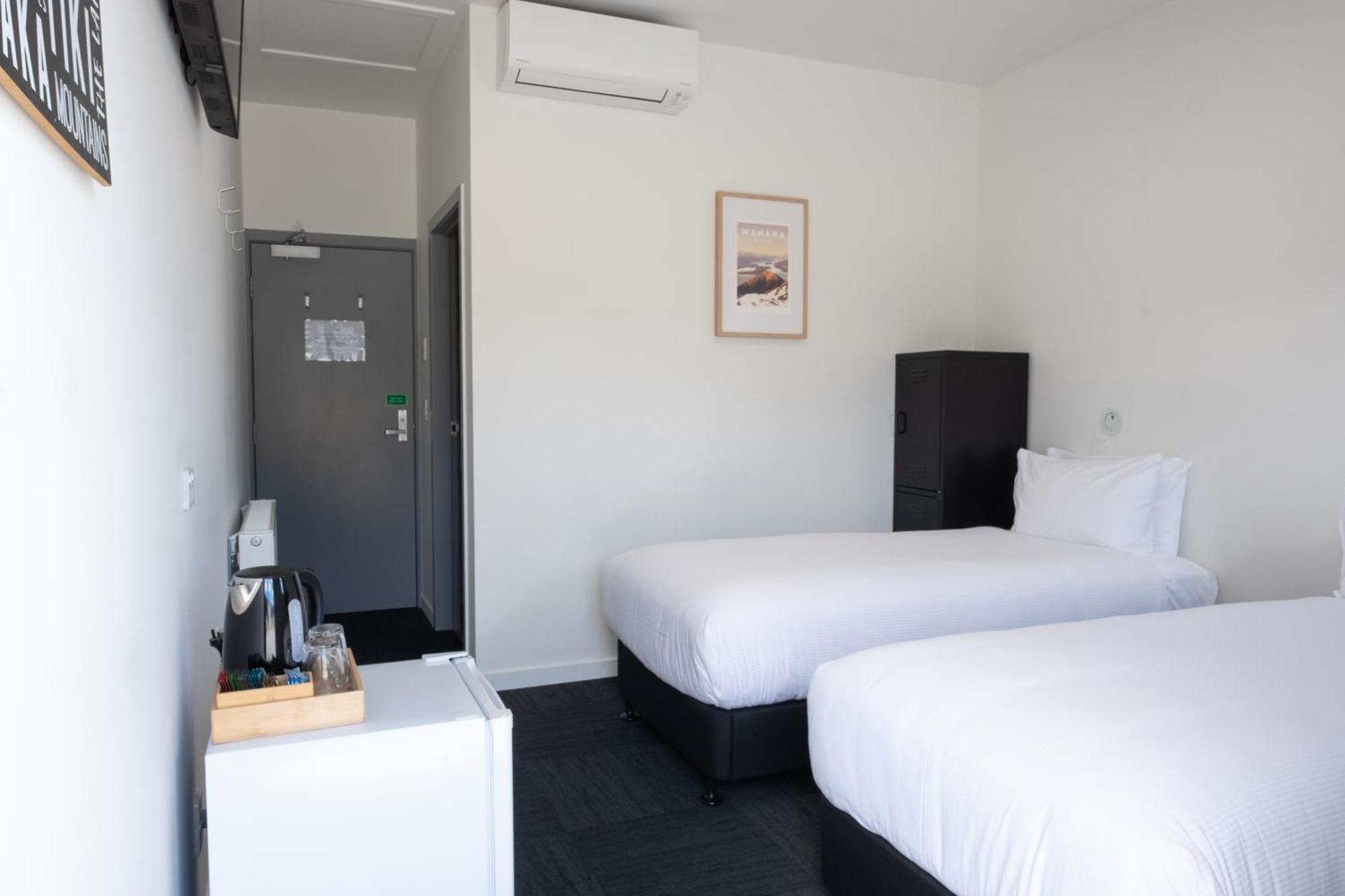 וואנאקה Alpine Junction Townhouse Apartments, Lodge & Hotel מראה חיצוני תמונה